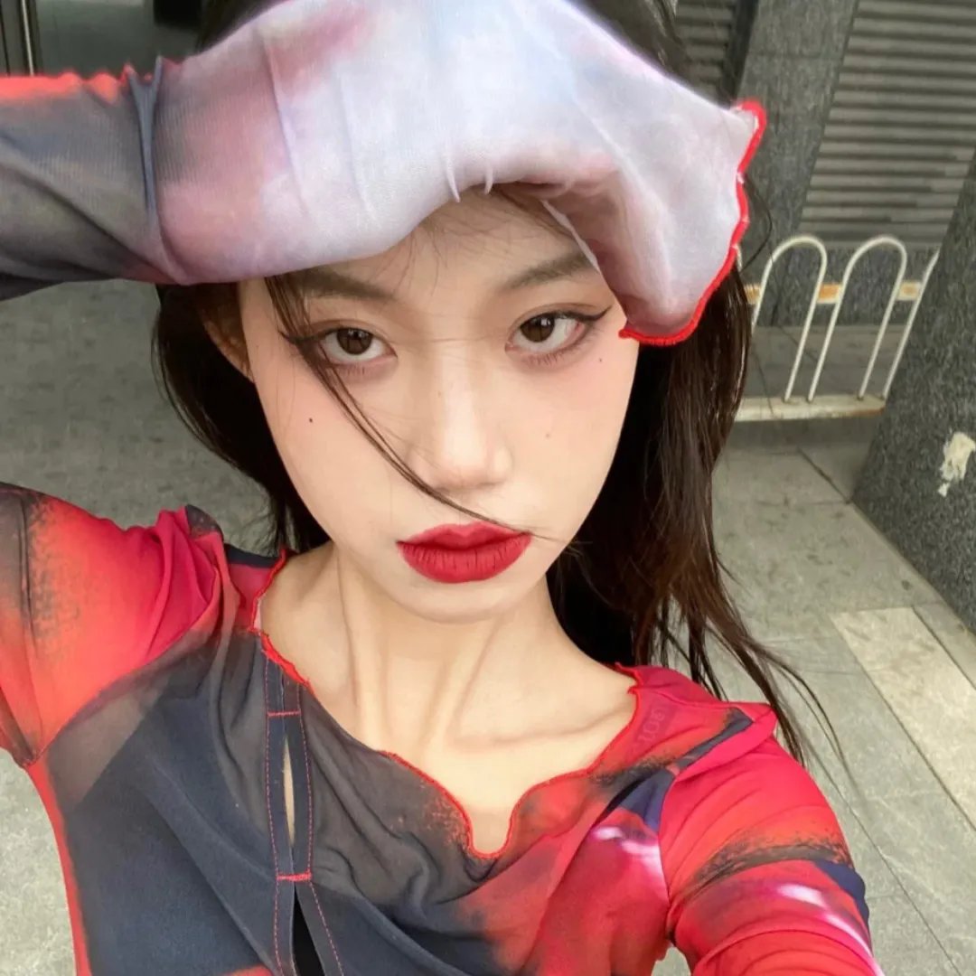 美女与液体人